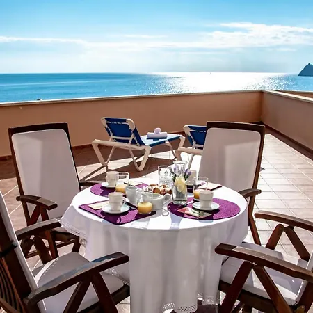 Guzman - Tramontana Apartament