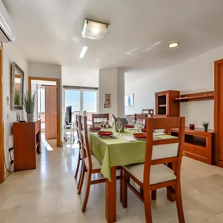 Guzman - Tramontana Apartament