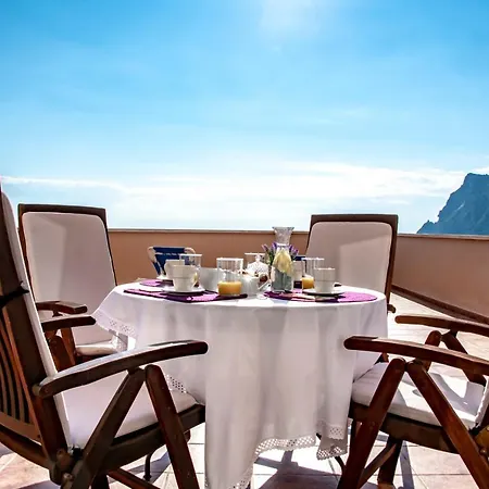 Guzman - Tramontana Calpe